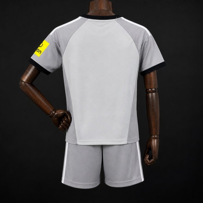26/27 Kids Newcastle United Goalkeeper 3 Grey Jersey Kit