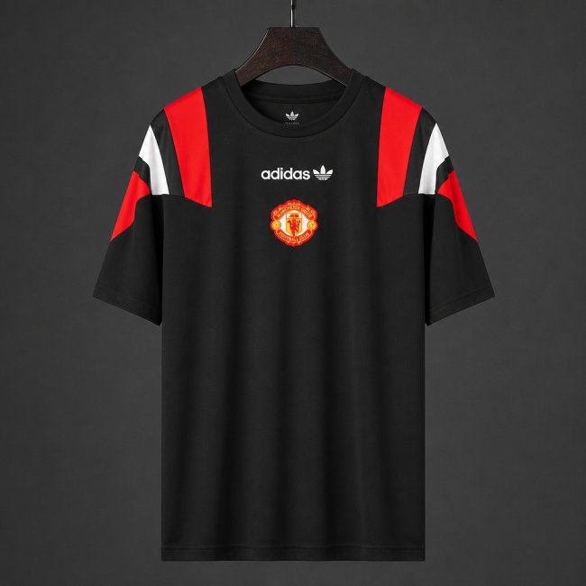 26/27 Manchester United EQT Black Jersey