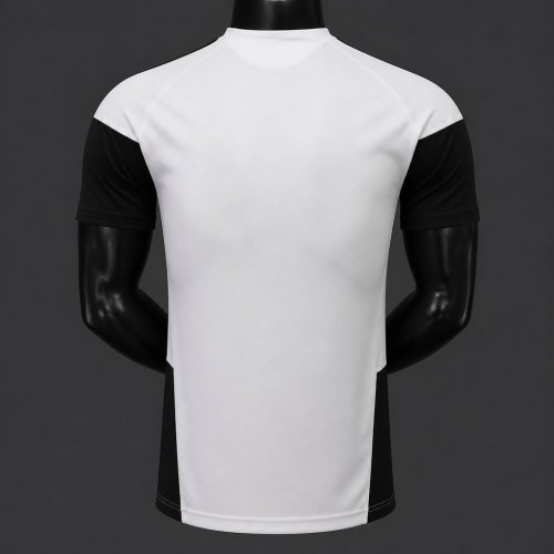 Player Version 26/27 Liverpool  White  Training Jersey