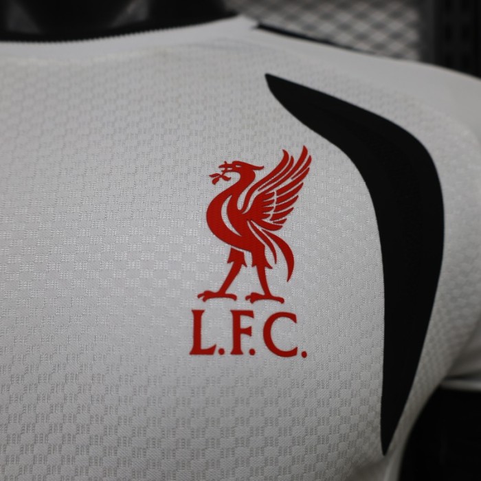 Player Version 26/27 Liverpool  White  Training Jersey