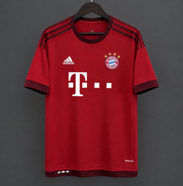 Retro 15/16 Bayern Munich Home Jersey