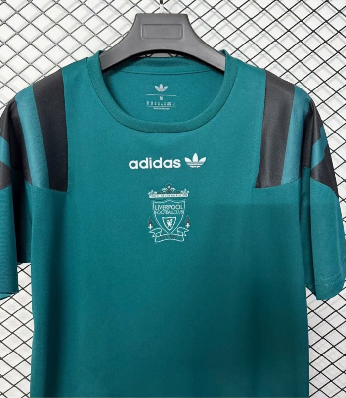 26/27 Liverpool  Adidas Originals Retro Special Edition  Green Jersey