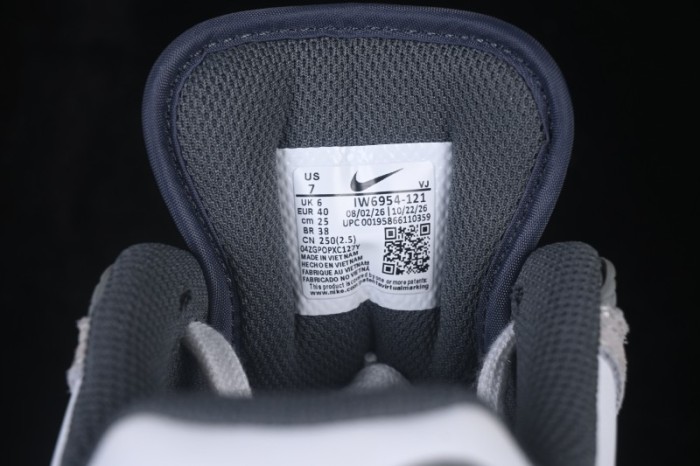 Nike Air Max 90 Retro Running Shoes with Air Cushion - IW6954-121