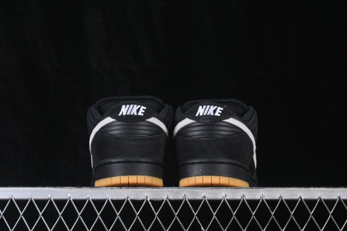 Nike SB Dunk Low Black Gum Light Brown Leather Skate Shoes - HF3704-003