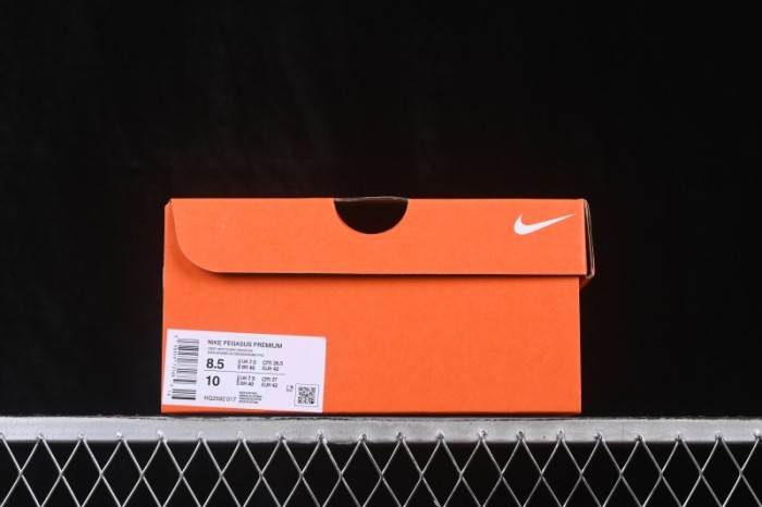 Nike Air Zoom Pegasus Premium Breathable Mesh Running Shoes with Full-Length Air Cushion - HQ2592-017