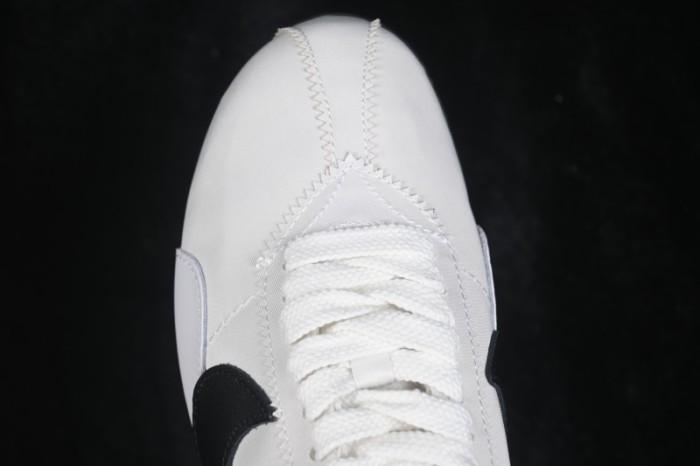 Nike Moon Shoe SP Retro Low-Top Lifestyle Sneakers - II0407-001