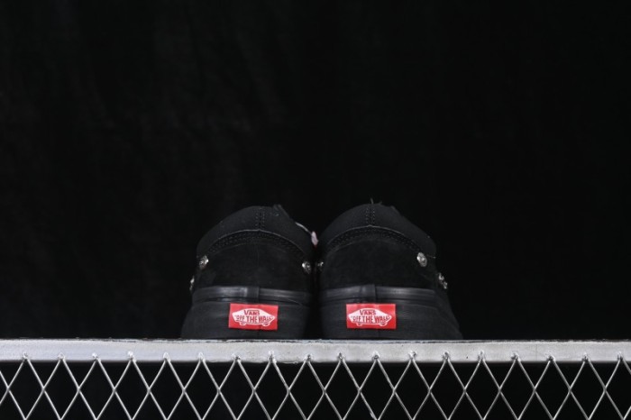 Vans Old Skool 36 Low Top Skate Shoes - VN000D56B8C