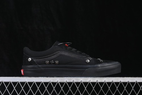 Vans Old Skool 36 Low Top Skate Shoes - VN000D56B8C