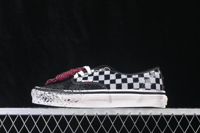 Vans LX Old Skool 36 Low Top Casual Skate Shoes - VN000E8VBLK