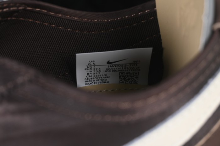 Nike Moon Shoe SP Vintage Lifestyle Low-Top Casual Sneakers with Thin Sole - IW0955-201