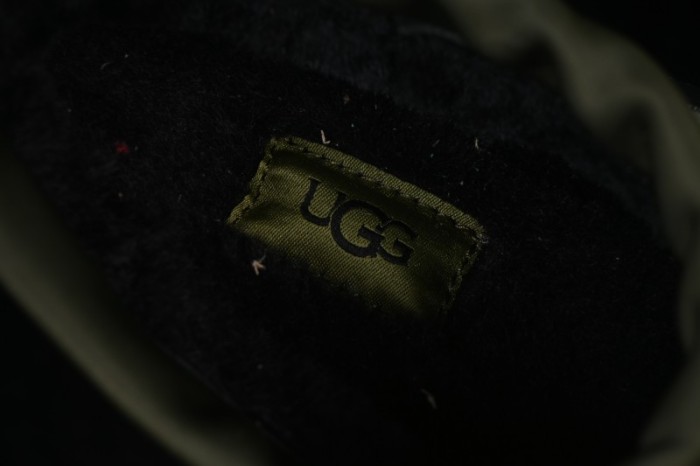 UGG Tasman Weather Hybrid Suede Sheepskin Comfort Durable Ankle Snow Boots - 1144096 FNBL