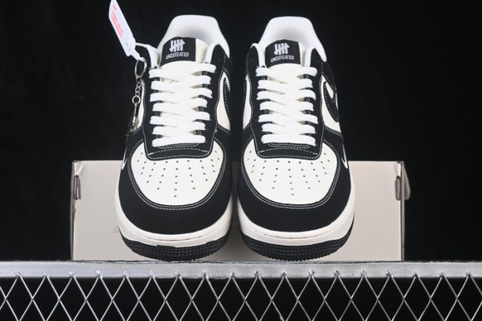 Nike Air Force 1 '07 Low Casual Skateboarding Shoes - DQ9688-104