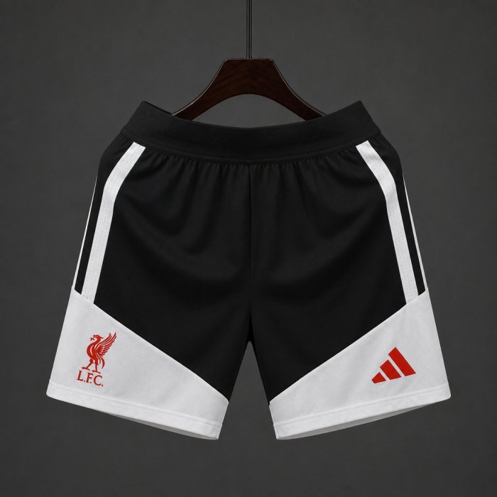 Player Version 26/27 Liverpool Black Shorts with Pockets