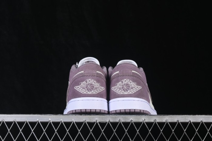 Air Jordan 1 Low Retro Cultural Basketball Shoes - DC0774-117