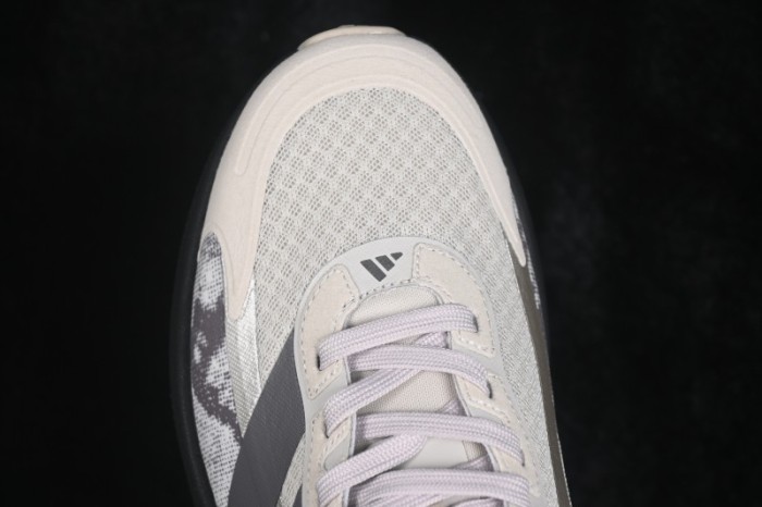 Adidas HyperBoost Edge Running Shoes with Responsive Boost Cushioning and Breathable Upper - LA1127