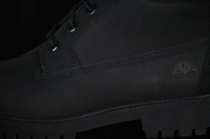 Timberland Classic Mid-Top Black Boots - 032085