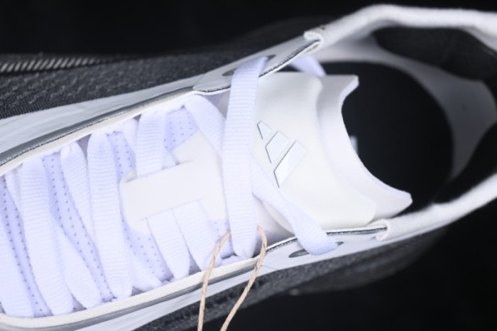 Adidas HyperBoost Edge M Running Shoes with Boost Cushioning - KI1990