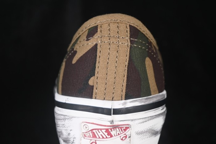 Vans Authentic 44 Low Top Vulcanized Skate Shoes - VN000D9NWVD