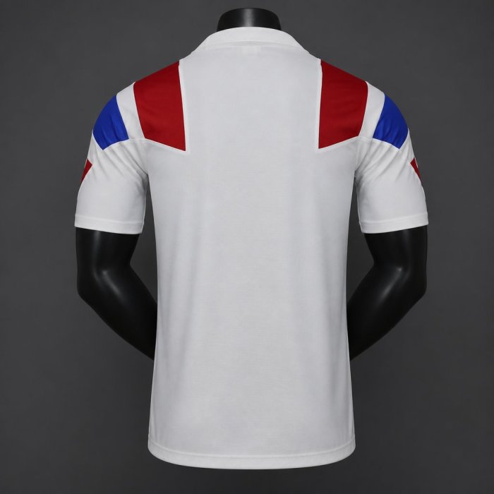 Player Version  26/27 Bayern Munich Casual Retro Jersey