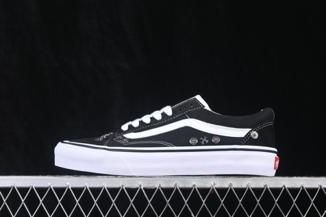 Vans Old Skool 36 Low Top Skate Shoes - VN000D56B8C