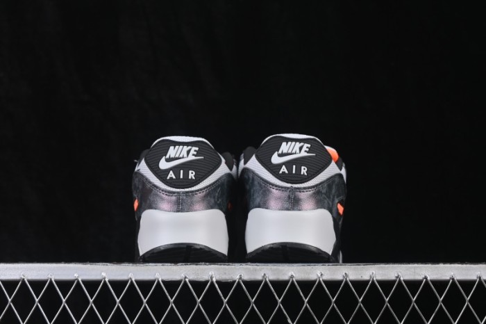 Nike Air Max 90 Retro Running Shoes with Air Cushion - IQ0172-900