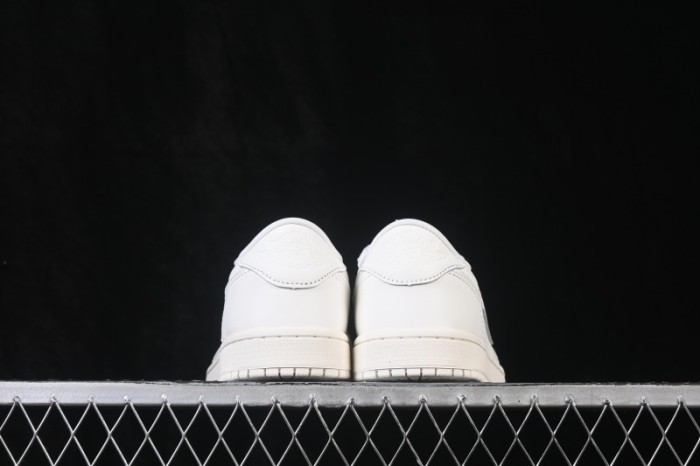 Nike Air Jordan 1 Retro Low OG Sail and University Red Low-Top Retro Basketball Shoes - HQ6998-100