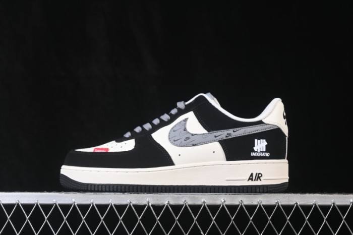 Nike Air Force 1 '07 Low Casual Sneakers with Full-Length Air Cushion - DQ9688-105