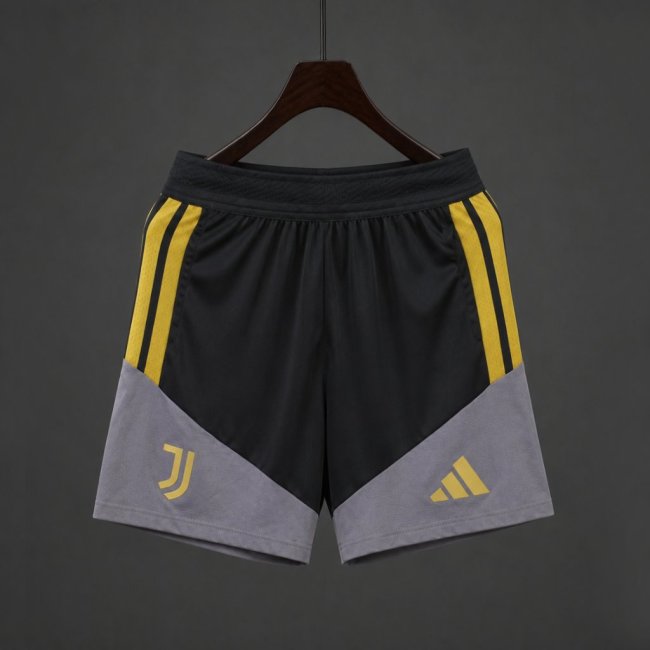 Player Version 26/27 Juventus Black Shorts with Pockets