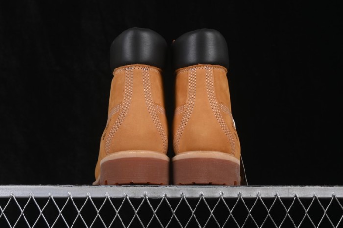 Timberland Classic Premium Waterproof Leather High-Top Boots - 010361