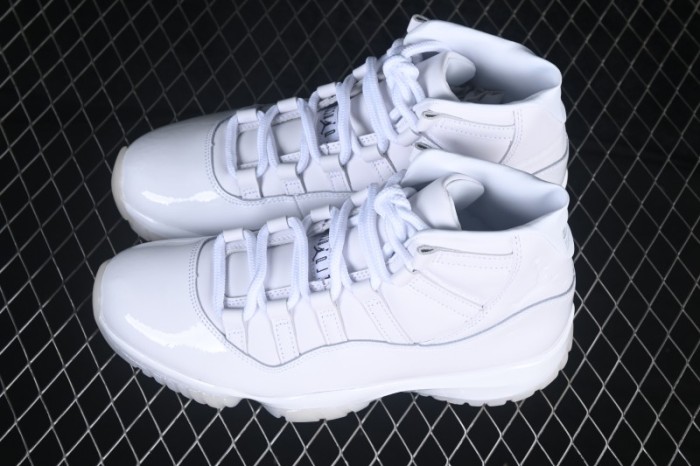 Comme des Garçons x Nike Air Jordan 11 White Sneakers - IV7639-100