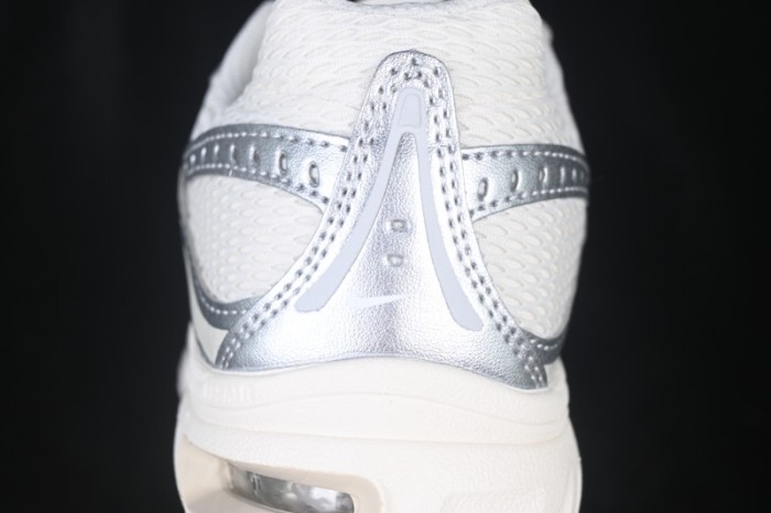 Nike Air Max Moto 2K Retro Running Shoes with Air Cushion - HQ2056-108