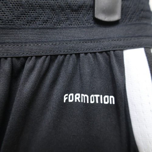Player Version 26/27 Liverpool Black Shorts with Pockets