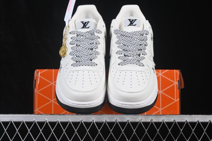 Nike Air Force 1 '07 Low Casual Sneakers with Full-Length Air Cushion - WY0655-125