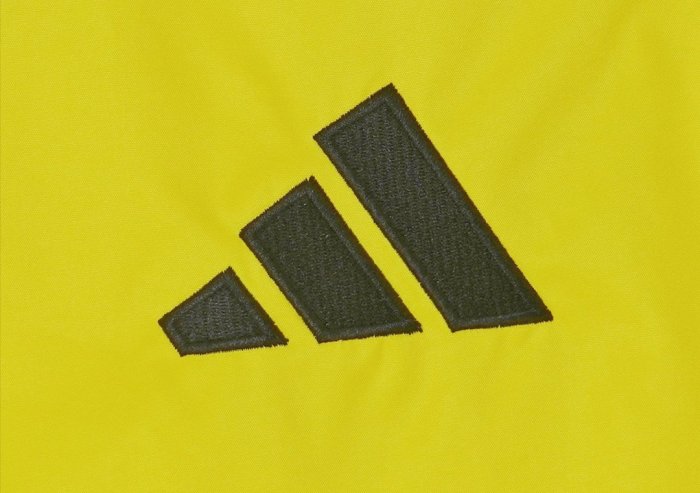 26/27 Club America Yellow Full Zipper Windbreaker