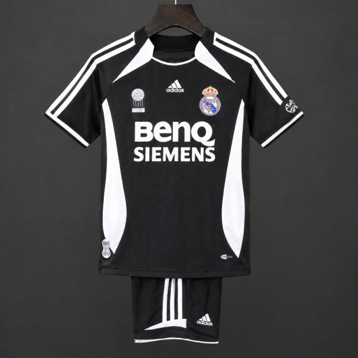 Retro Kids 06/07 Real Madrid Third Jersey