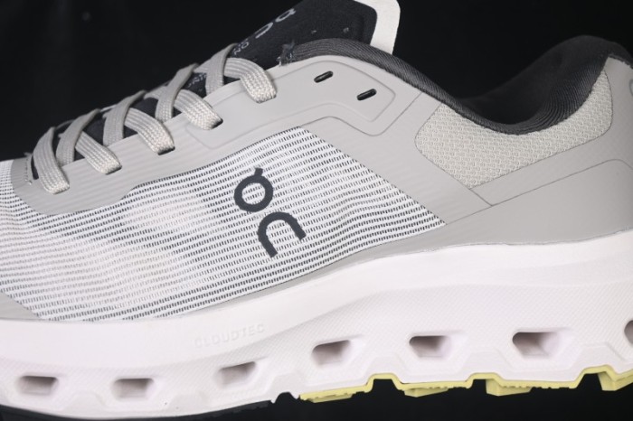 On Cloudvista 3 Comfort Anti-Slip Durable Casual Running Shoes - Beige Fog