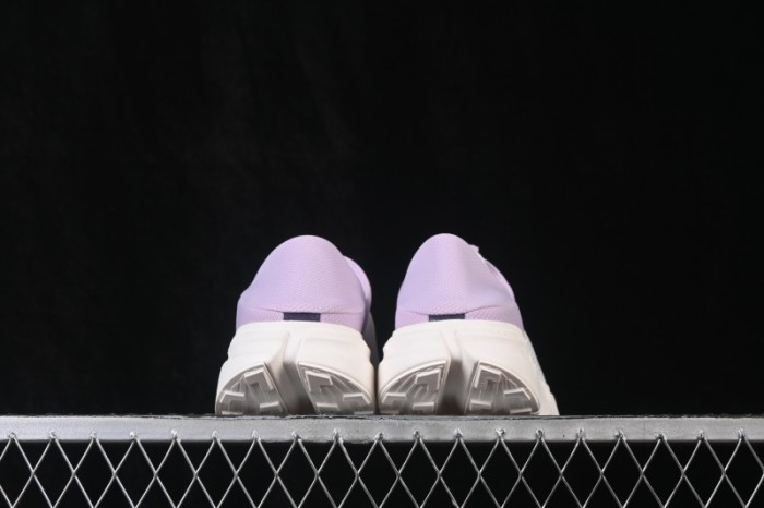 On Cloudsoma Comfortable Anti-Slip Wear-Resistant Breathable Slip-On 3MG30225073 Foxglove Ivory