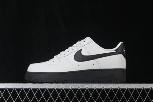 Nike Air Force 1'07 Low Casual Skateboarding Shoes - FJ4146-005