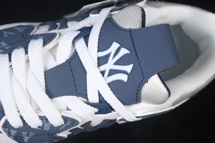 MLB Chunky Curve Liner New York Yankees Thick Sole Casual Running Shoes - 3ASXL206N50NYS