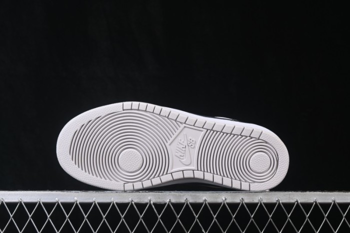 Nike SB Code 58 Retro Skate Shoes - IB0108-100