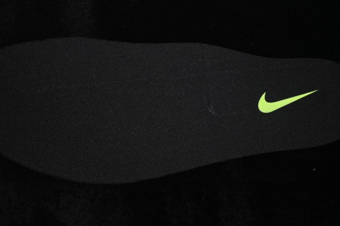 Nike Air Max 90 Retro Running Shoes with Air Cushion - IQ0580-084