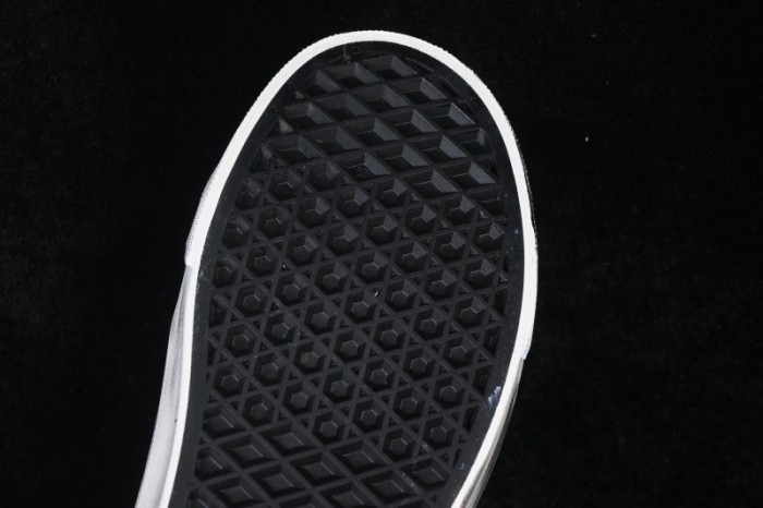 Vans LX Old Skool 36 Low-Top Casual Skate Shoes - VN000E8VBGK