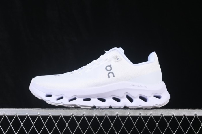 On Cloudtilt Lightweight Cushioned Low-Top Urban Commute Running Shoes - White White