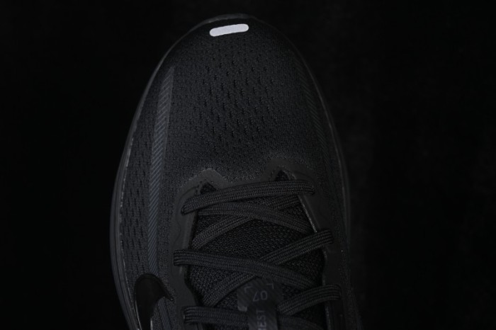 Nike Quest 7 Lightweight Mesh Running Shoes - IM6368-001