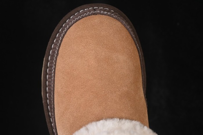 UGG Classic Novelty Cookie Suede Round Toe Slip-On Snow Boots - 1180434 CHE