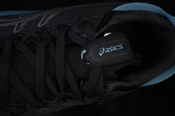 Asics Gel-Nimbus 28 Retro Breathable Casual Running Shoes with Cushioning - 1011C127-060