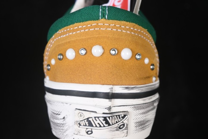 Vans LX Old Skool 36 Low-Top Casual Skate Shoes - VN000E8VBGK