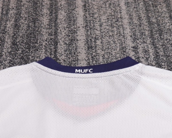 Retro Kids 08/09 Manchester United White Away League Jersey