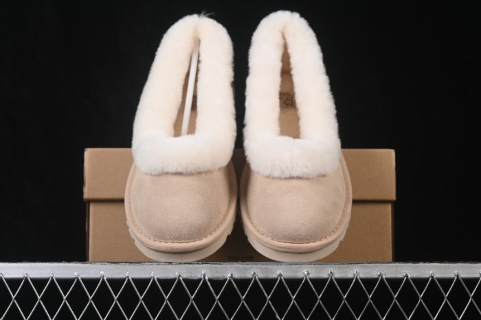 UGG Zora Lightweight Comfort Casual Flats - 1178111