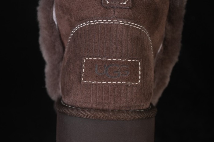 UGG Classic Novelty Cookie Suede Round Toe Slip-On Snow Boots - 1180434 BCDR